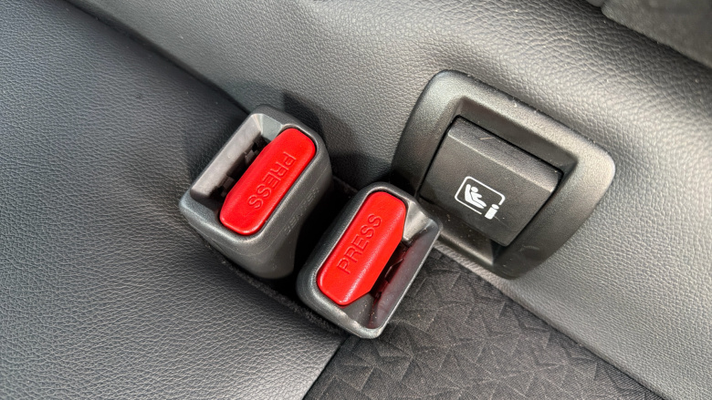 Nissan Juke 1.0 DiG-T N-Connecta 5dr Petrol Hatchback